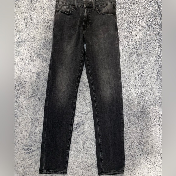 Old Navy Boys Original Taper Built in Flex Jeans - Picture 2 of 8